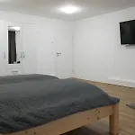 Boardinghouse Kim 1 Lägenhet